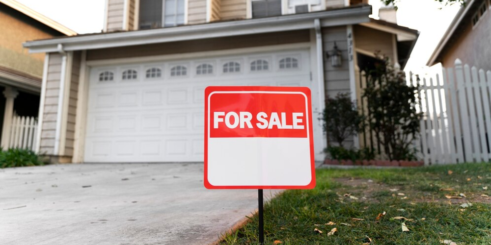 How to Buy Foreclosed Homes With No Money